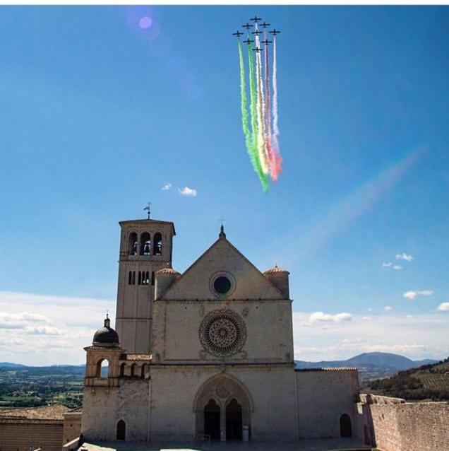 Le Dimore Arcangelo Giuseppe Assisi Exterior foto